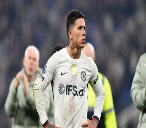 西蒙斯背伤,全愈,备战训练营,雪缘园足彩比分网,足球赛事数据,足球比赛平台,足球赛事资讯,足球赛事中心